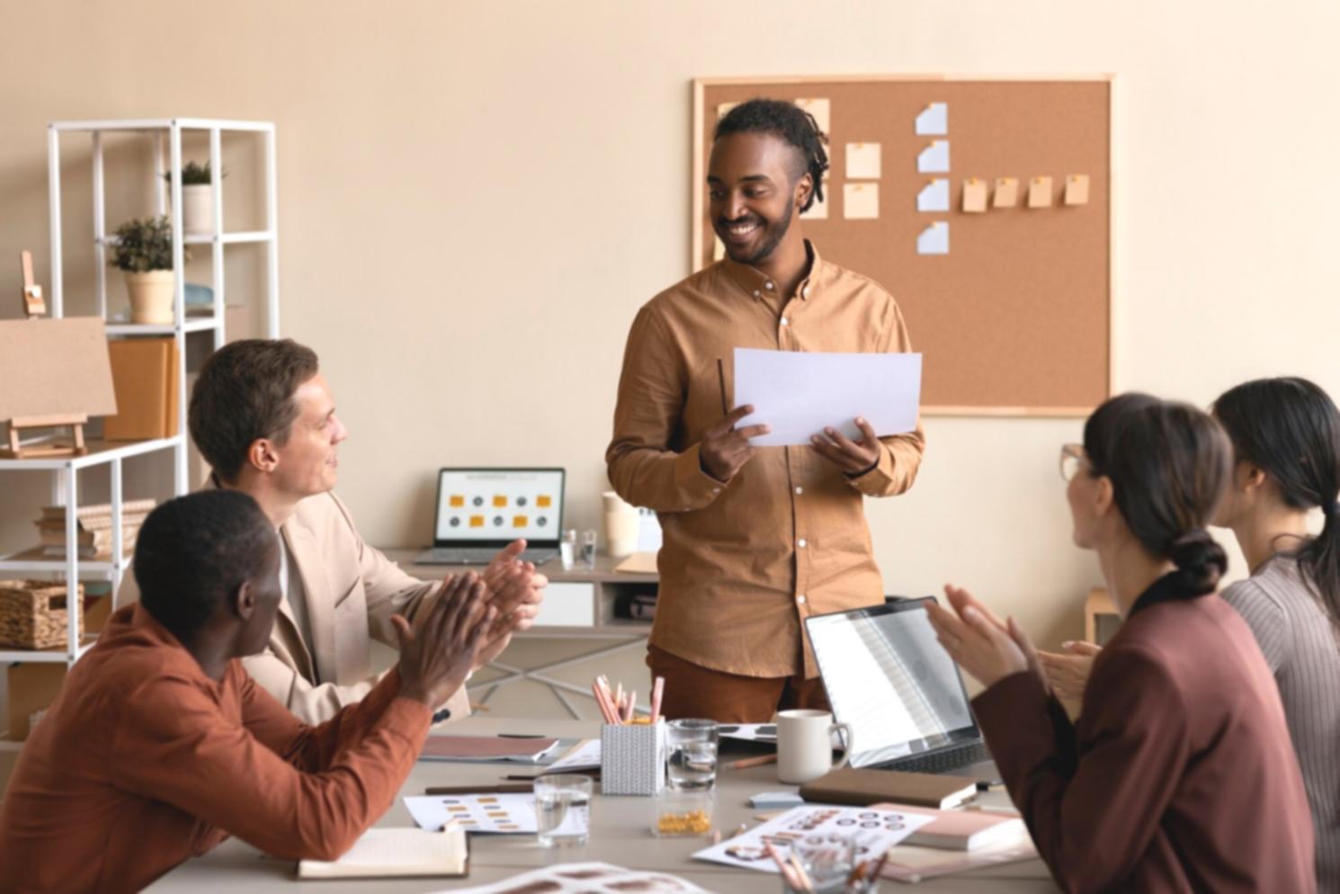 Detaillierte Budgetanalyse und Finanzplanung